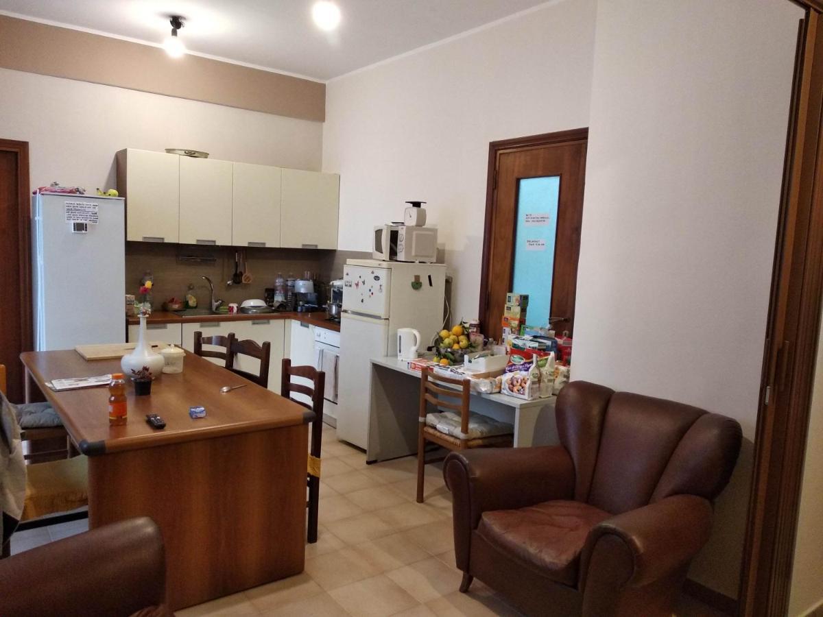 Casa Studenti E Giovani Turisti Fkk - Giochi Di Societa Ed Intimo Party - Volontari Benvenuti Lägenhet Palermo Exteriör bild
